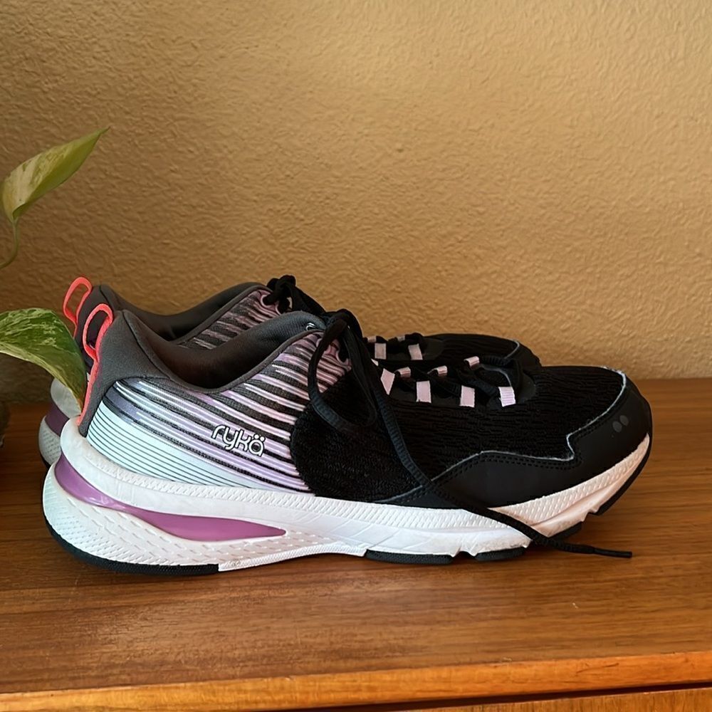 Ryka Balance Walking Shoe 8 W